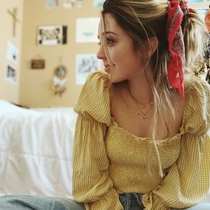 Meet your Posher, Sarah